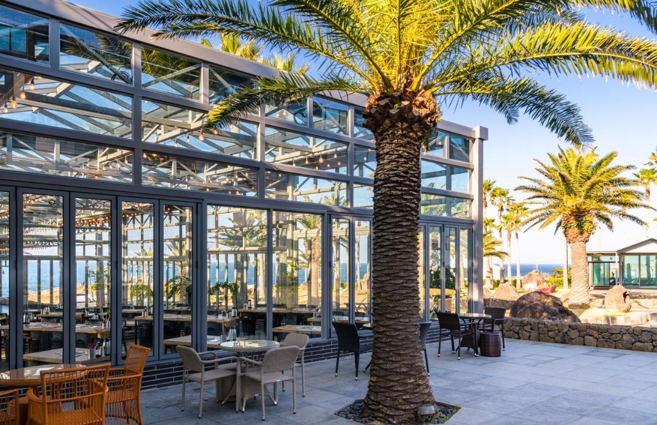 Uni Hotel Чеджу Екстериор снимка