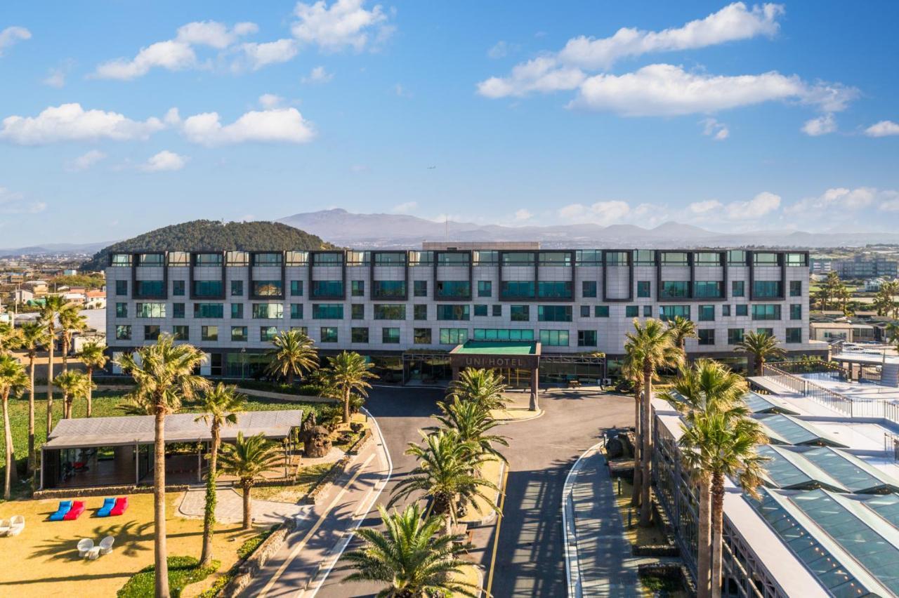 Uni Hotel Чеджу Екстериор снимка